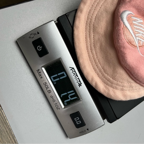 Nike Baby Girl Infant Pink Hat - Picture 4 of 4